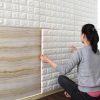 Langkah Benar Cara Memasang Wallpaper Dinding dengan Rapi - Asriland