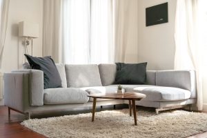 8 Cara Memilih Sofa Untuk Ruang Tamu Kecil